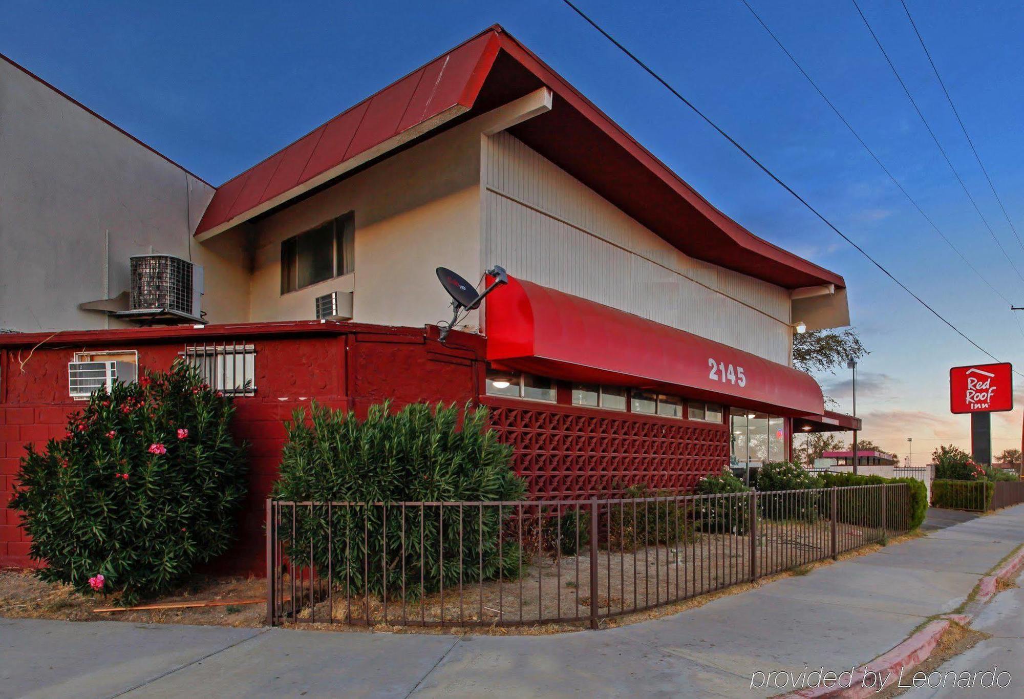 Red Roof Inn Мохаве Екстериор снимка